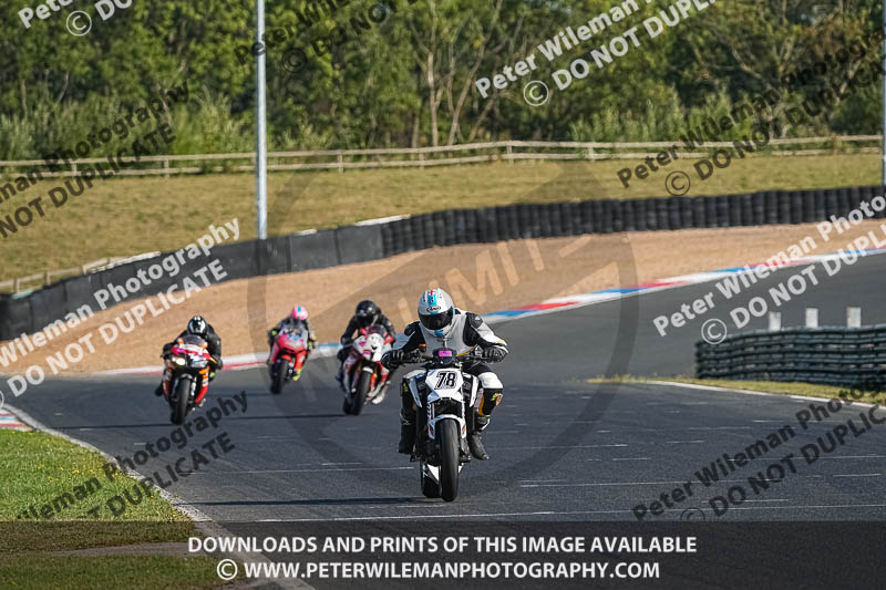 enduro digital images;event digital images;eventdigitalimages;mallory park;mallory park photographs;mallory park trackday;mallory park trackday photographs;no limits trackdays;peter wileman photography;racing digital images;trackday digital images;trackday photos